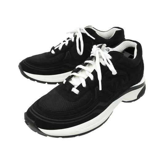 CHANEL CC Logo Fabric Runner – Black / White – product view