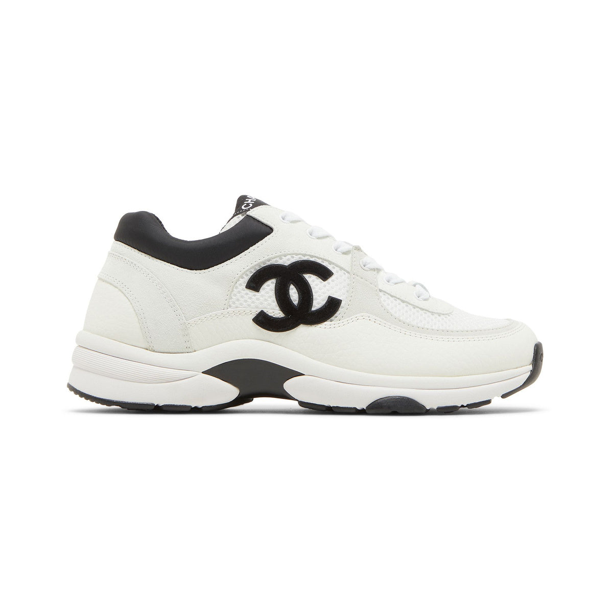 CHANEL CC Logo Mesh and Suede Sneaker – White / Black – product view