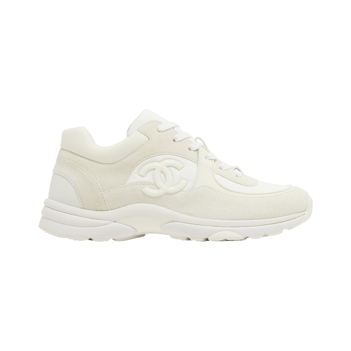 CHANEL CC Logo Sneaker – White – product view