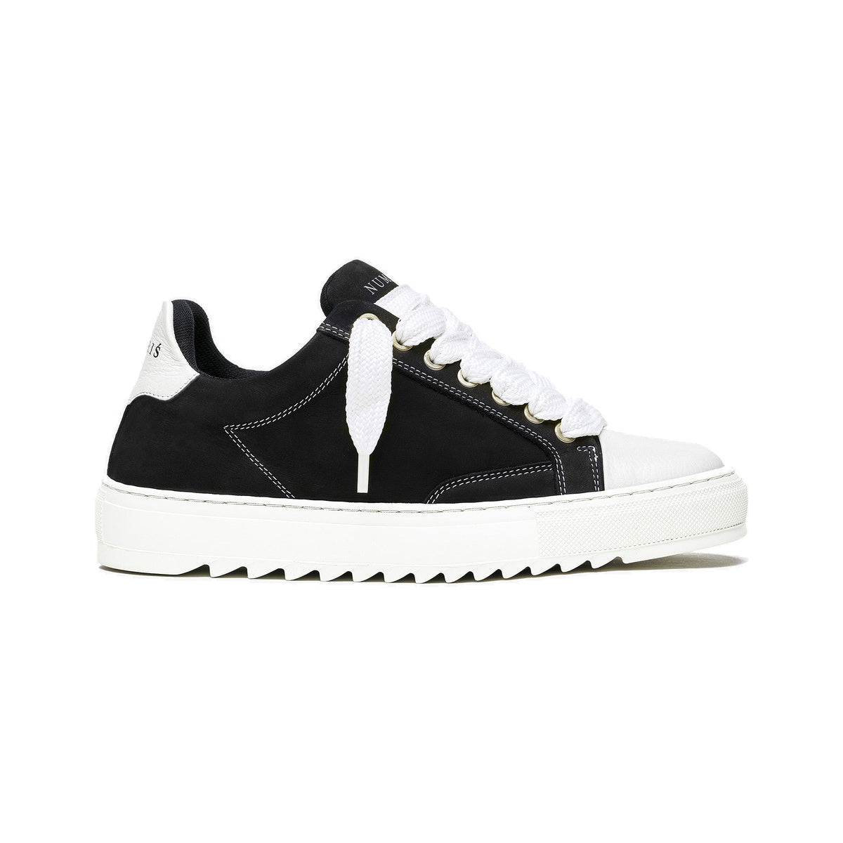NUMERIS Atelier Sneaker – Acrylic Black – product view